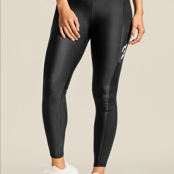 Peloton | Pants & Jumpsuits | Peloton Ribbed Pocket Leggings With Gift Box | Poshmark